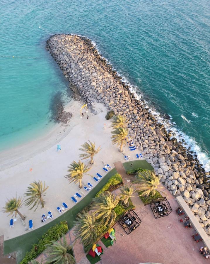 Ocean Whisper Ultra Luxe 1 Bedroom Apartment With A Private Beach - Al Marjan Island ラアス・アル・ハイマ エクステリア 写真