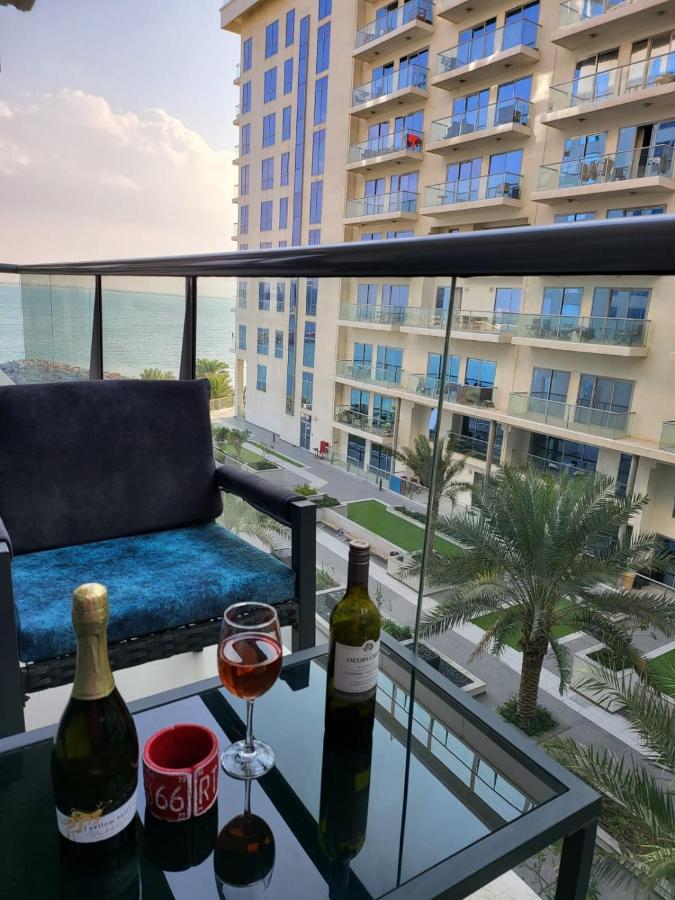 Ocean Whisper Ultra Luxe 1 Bedroom Apartment With A Private Beach - Al Marjan Island ラアス・アル・ハイマ エクステリア 写真
